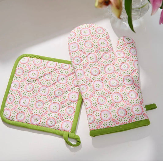 Rosie Oven Mitt and Pot Holder