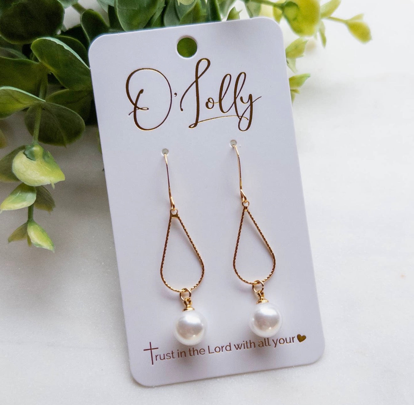 Miriam Pearl Dangle Earrings