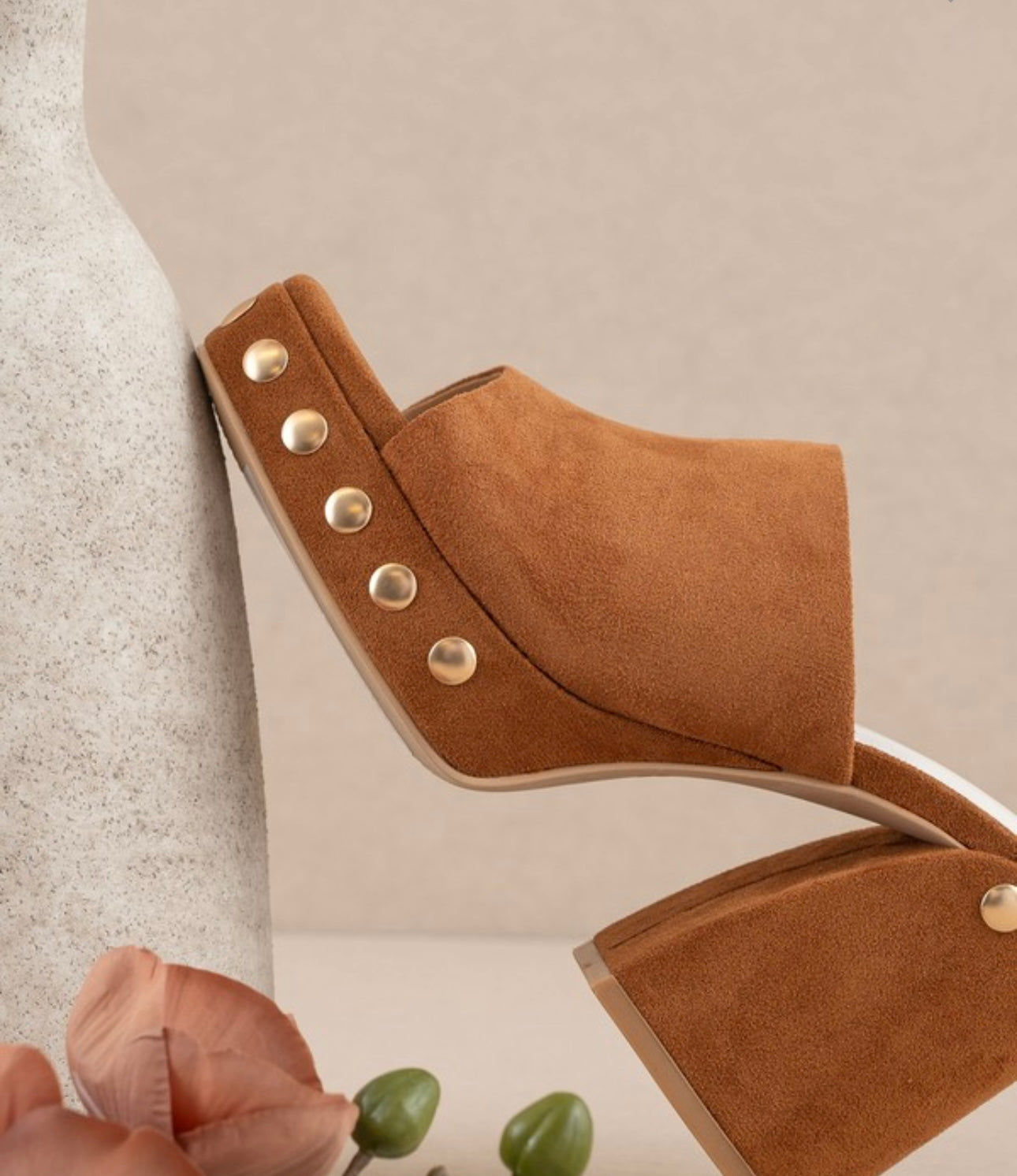 Caramel The Leona Sudded Platform Heel