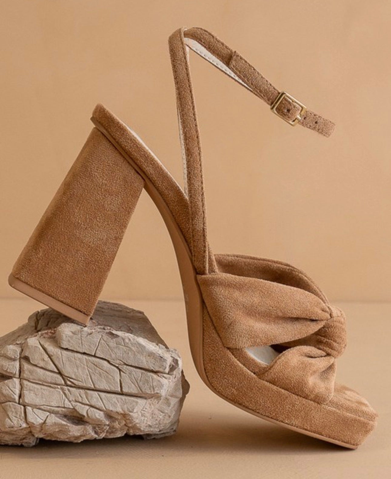 Almond Zoey Knotted Band Heel
