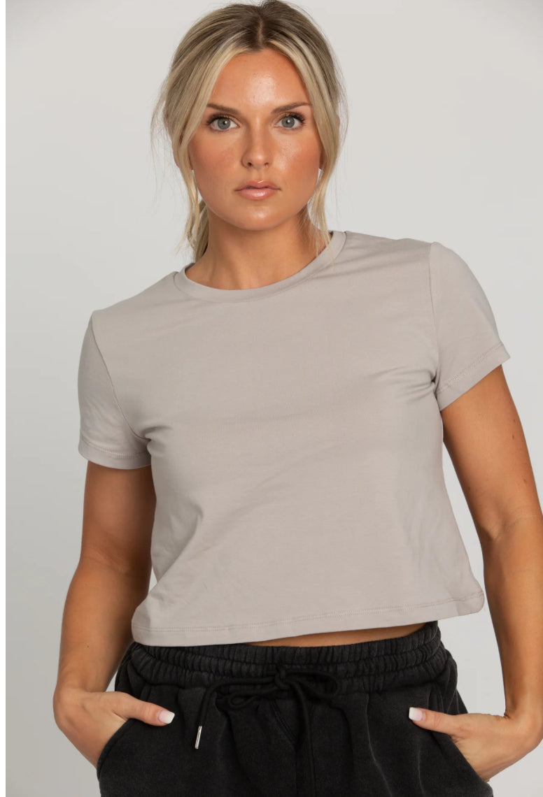 Gold Hinge Grey Classic Short Sleeve