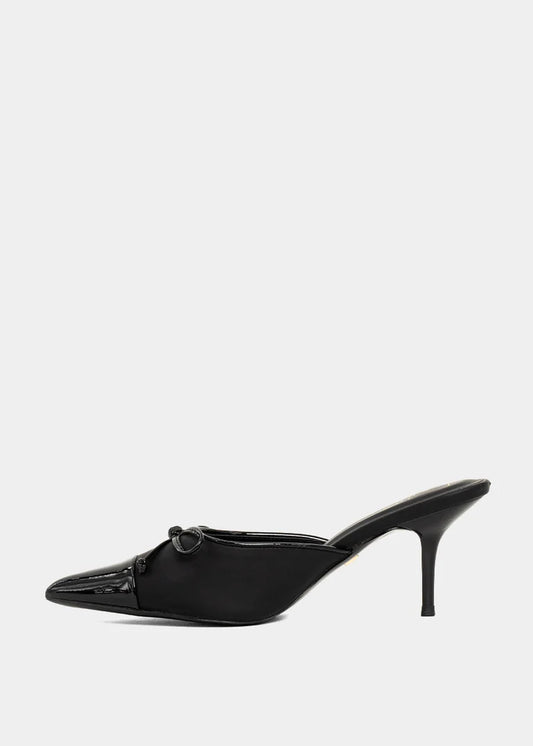 Black Naomi Heel