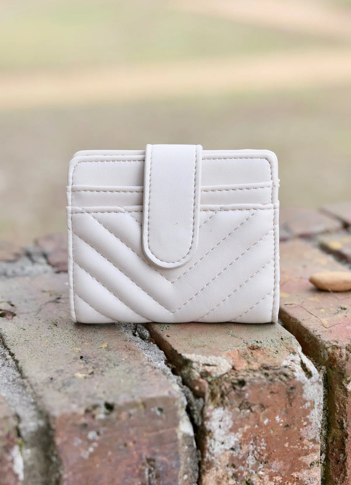 Tate Card Holder Wallet- Cream