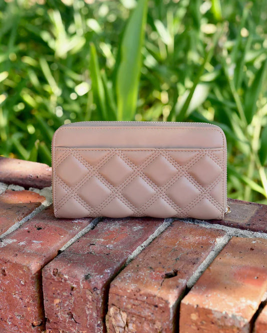 Penelope Wallet , Latte DQ